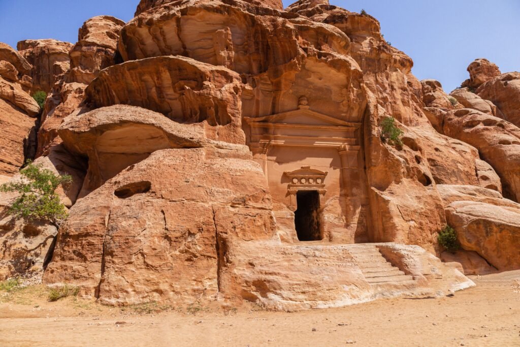 Hegra Madain Saleh rock-cut tombs — AlUla return day trip from Madinah